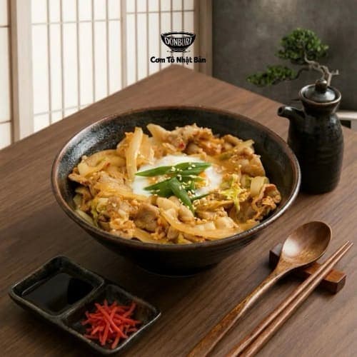 TÔ CƠM THỊT HEO XÀO KIM - BUTA KIM CHI ITAME